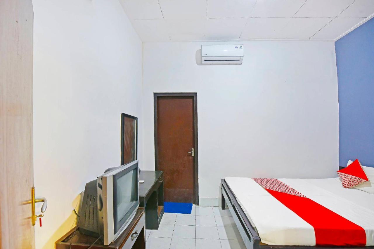Oyo 3244 Grand Chandra Hotel เดนปาซาร์ ภายนอก รูปภาพ