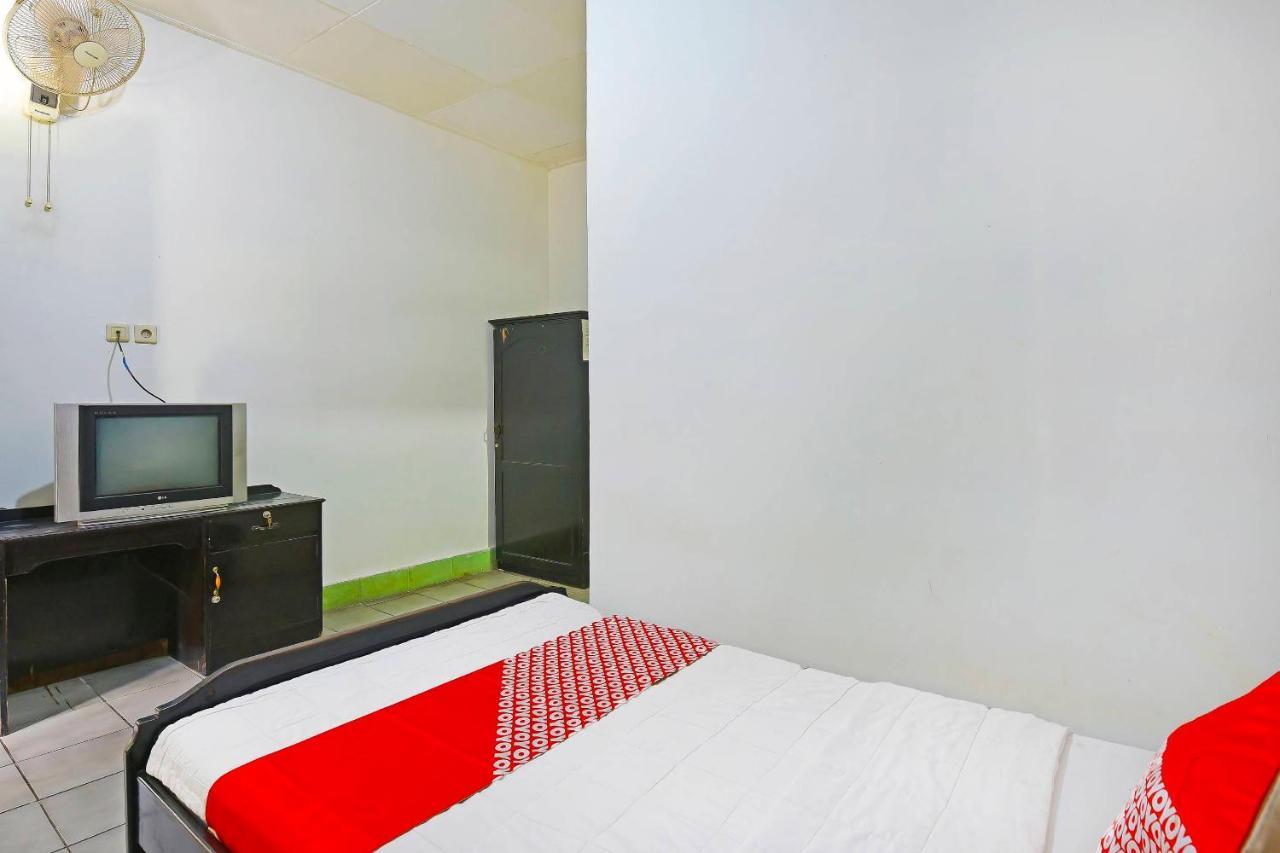 Oyo 3244 Grand Chandra Hotel เดนปาซาร์ ภายนอก รูปภาพ