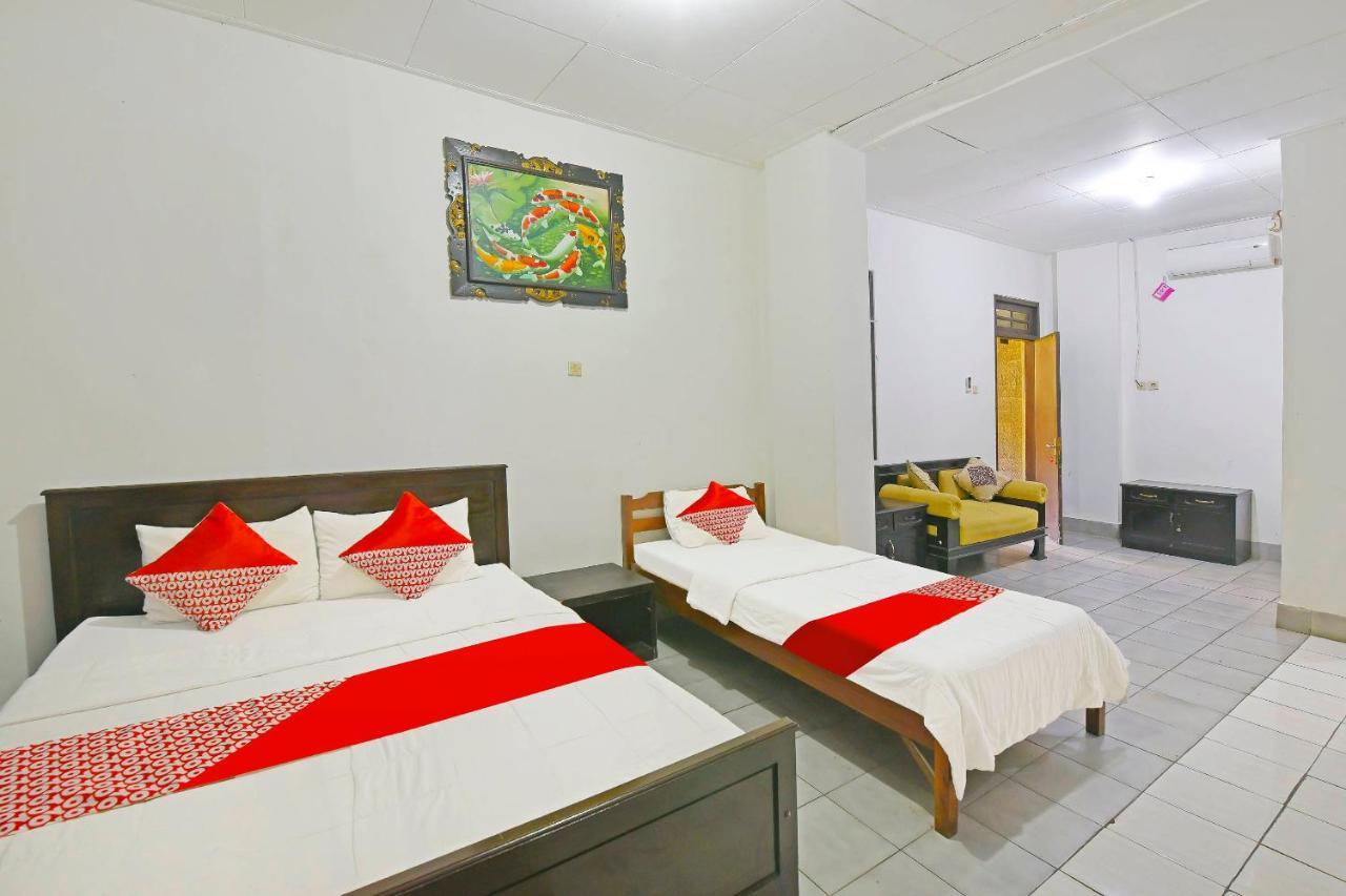 Oyo 3244 Grand Chandra Hotel เดนปาซาร์ ภายนอก รูปภาพ