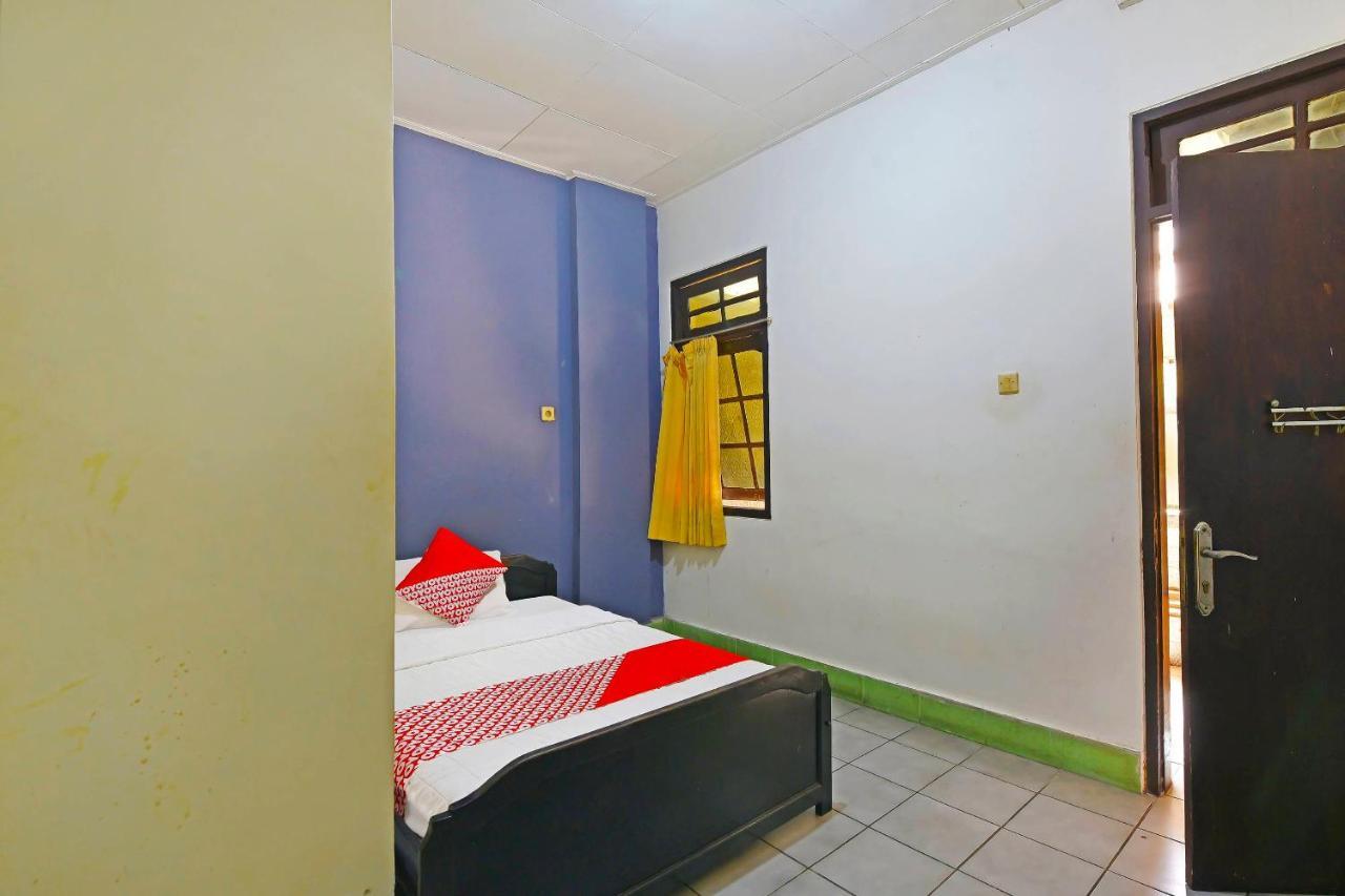 Oyo 3244 Grand Chandra Hotel เดนปาซาร์ ภายนอก รูปภาพ